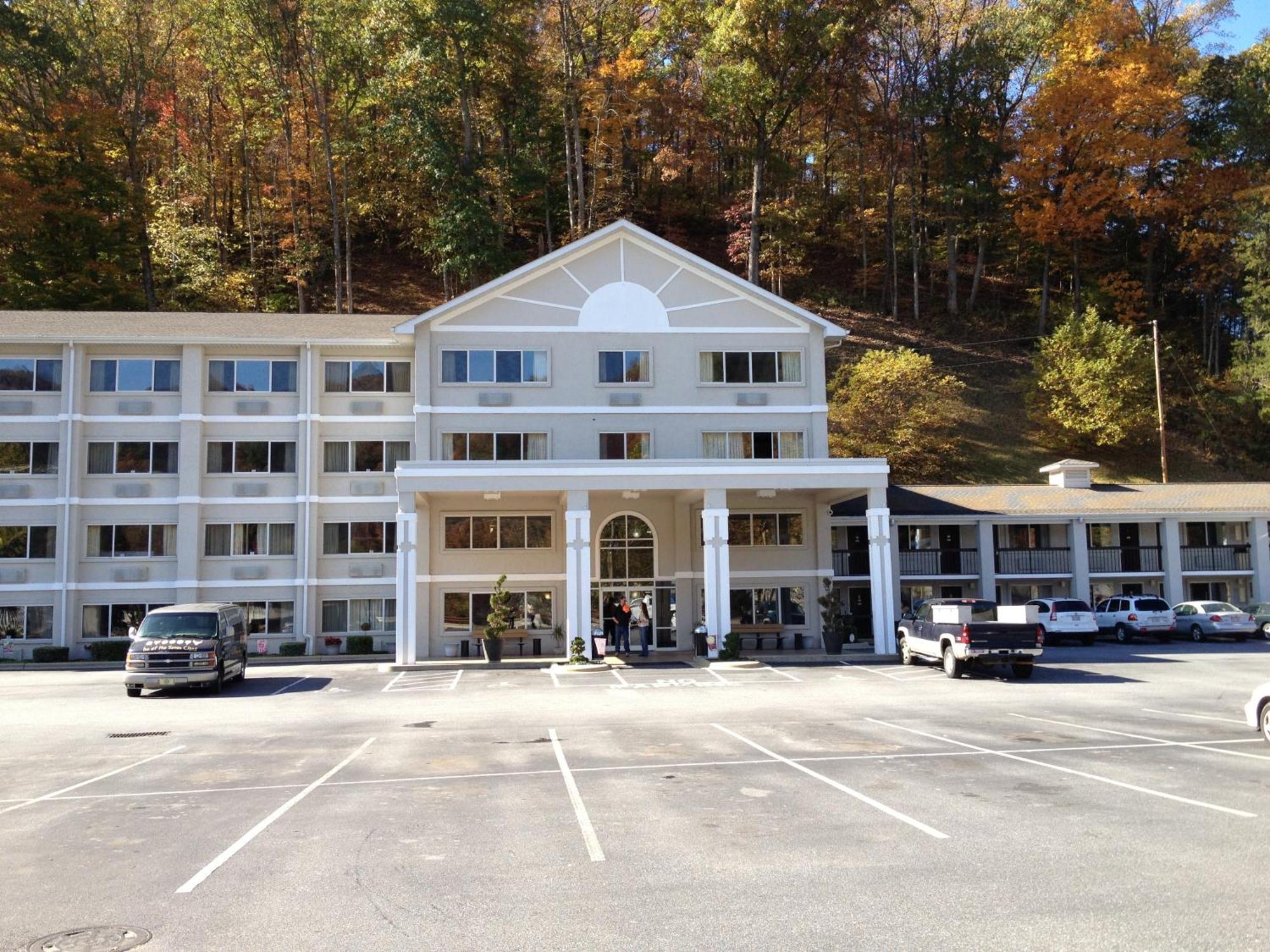 Cherokee Grand Hotel Exteriör bild